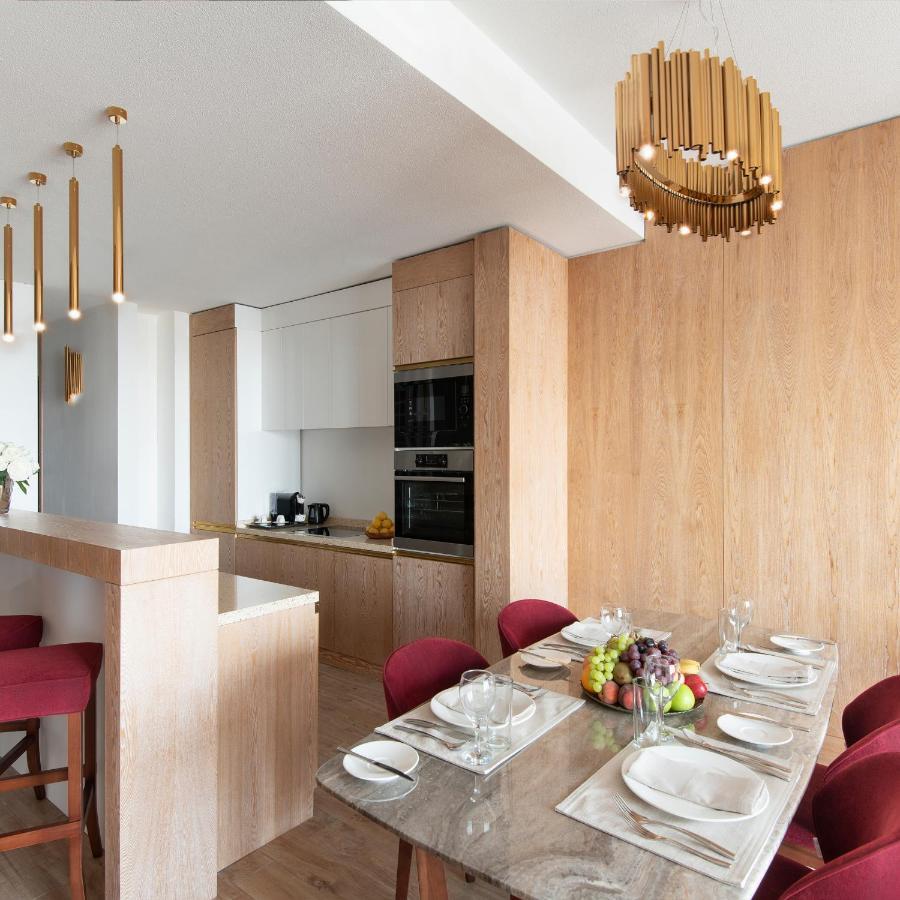 The Bentley Luxury Hotel & Suites Ντόχα Εξωτερικό φωτογραφία The kitchen