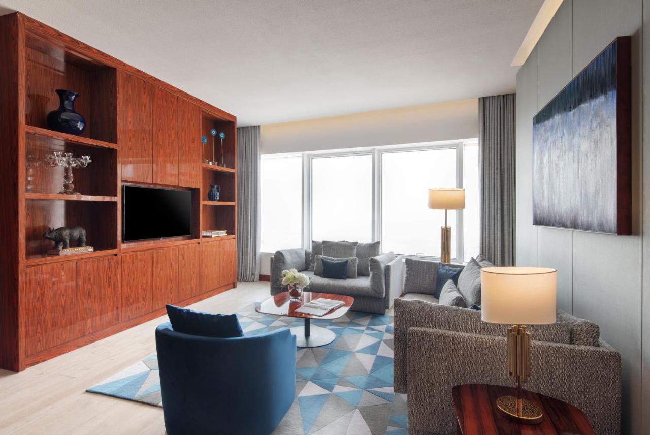 The Bentley Luxury Hotel & Suites Ντόχα Εξωτερικό φωτογραφία Living room